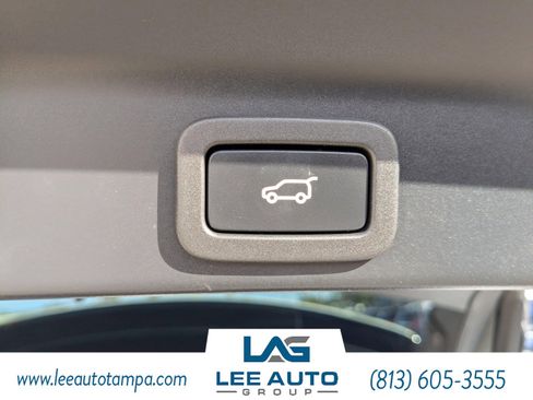 Used 2019 Jaguar F-PACE S image 13