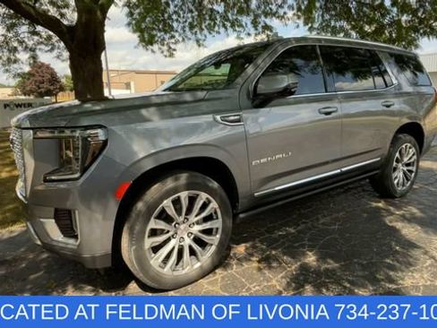 Certified 2021 GMC Yukon Denali w/ Denali Premium Package AWD/4WD image 4