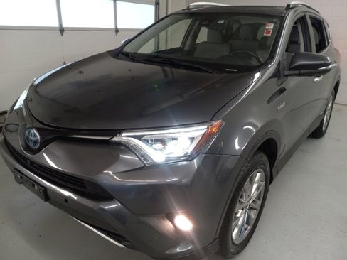 Used 2016 Toyota RAV4 Limited image 7