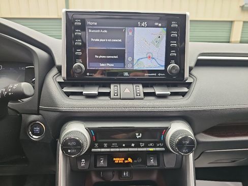 Certified 2019 Toyota RAV4 Limited w/ Advanced Technology Package AWD/4WD image 22