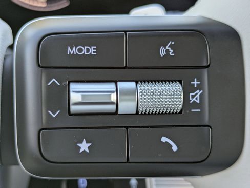 New 2026 Hyundai Santa Fe SE FWD image 28