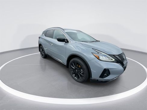 Used 2023 Nissan Murano SV w/ SV Midnight Edition Package image 2