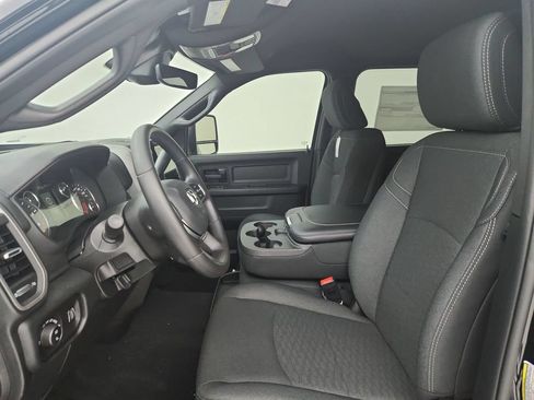 New 2026 RAM 2500 Tradesman AWD/4WD image 19