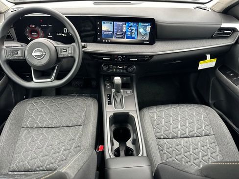 New 2026 Nissan Kicks SV w/ SV Premium Package image 15