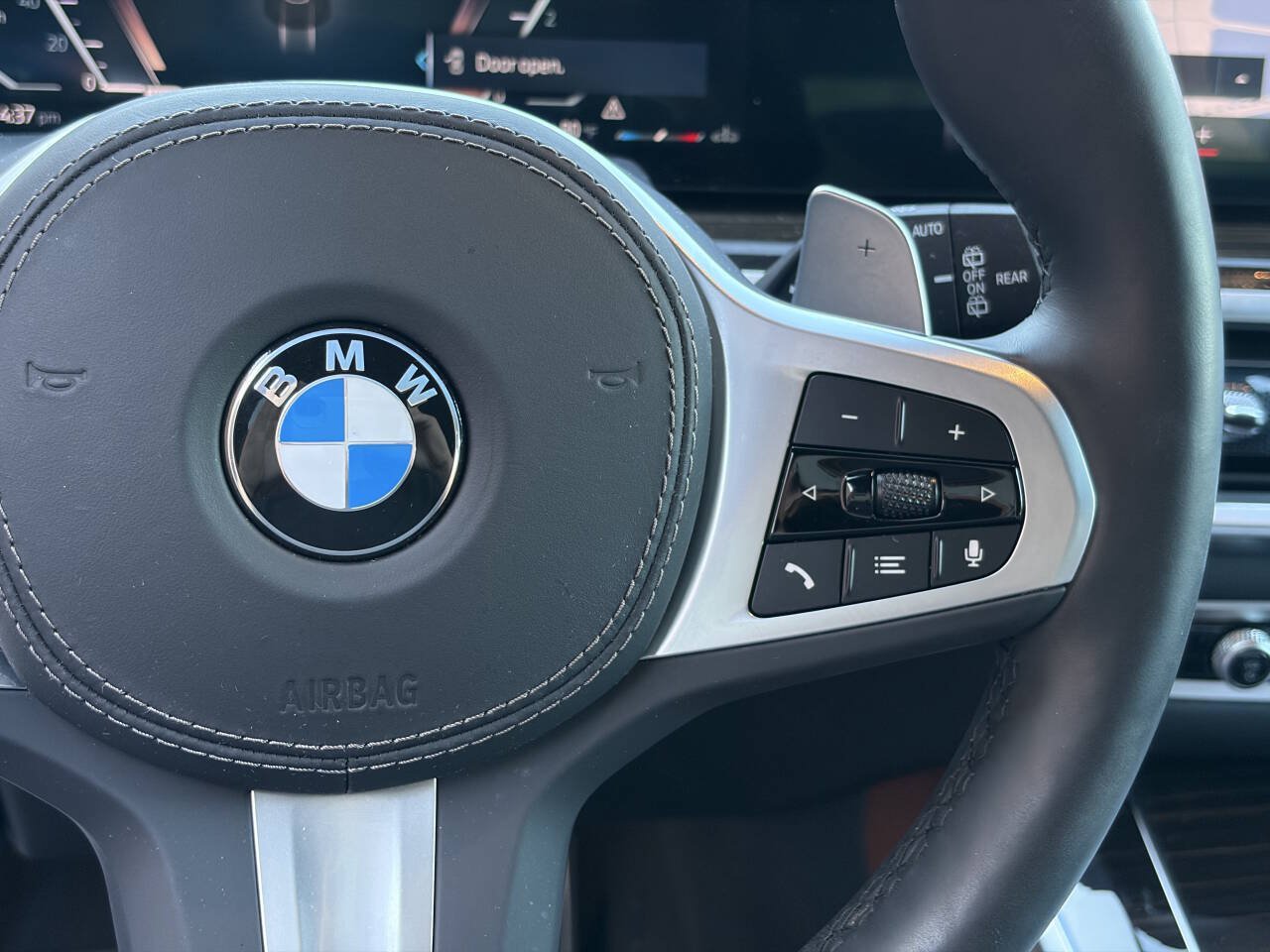 Used 2024 BMW X5 sDrive40i w/ M Sport Package RWD image 36