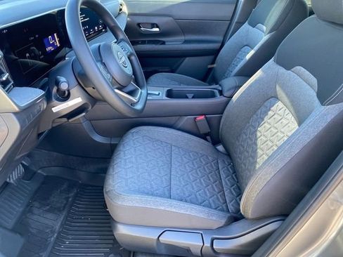 New 2026 Nissan Kicks SV w/ SV Premium Package image 10