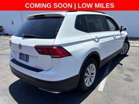 Used 2019 Volkswagen Tiguan S FWD image 4
