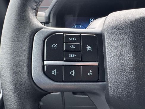 Used 2025 Ford F150 XLT w/ Equipment Group 301A Standard AWD/4WD image 29
