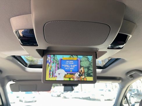 Used 2019 Honda Pilot Touring image 18