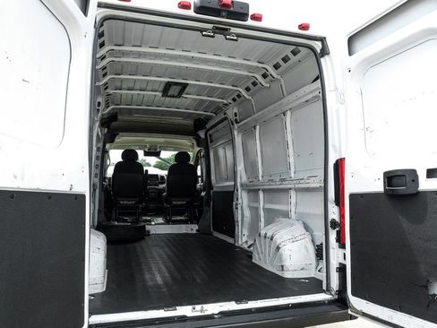 Used 2023 RAM ProMaster 2500 FWD image 48