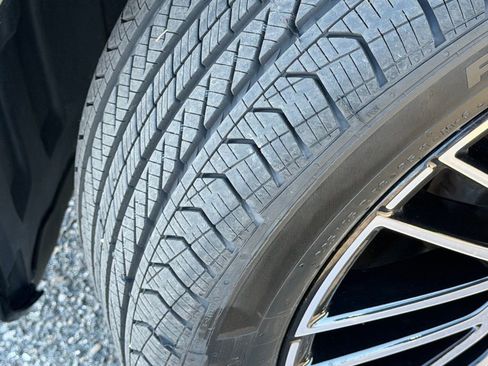 Used 2022 Mercedes-Benz C 300 4MATIC Sedan image 16