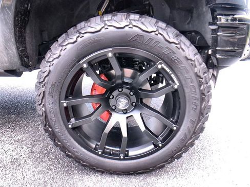 Used 2022 Ford F150 XLT w/ Equipment Group 302A High image 10