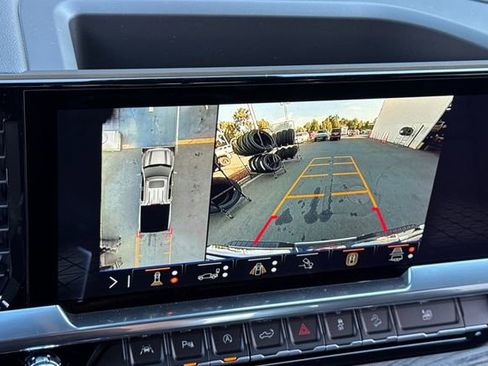 New 2026 GMC Sierra 1500 SLT w/ SLT Premium Plus Package image 18