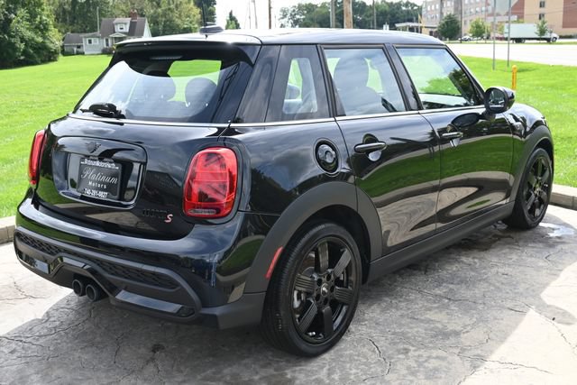 Used 2024 MINI Cooper S FWD image 5