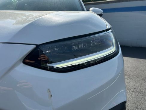 Used 2026 Honda HR-V LX image 9