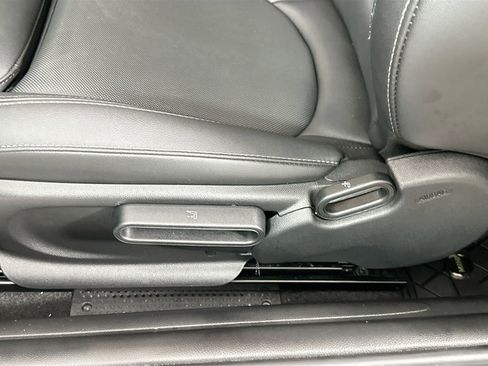 Used 2024 MINI Cooper S image 22