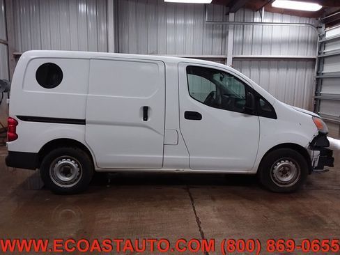 Used 2014 Nissan NV200 SV w/ Back Door Glass Package image 4