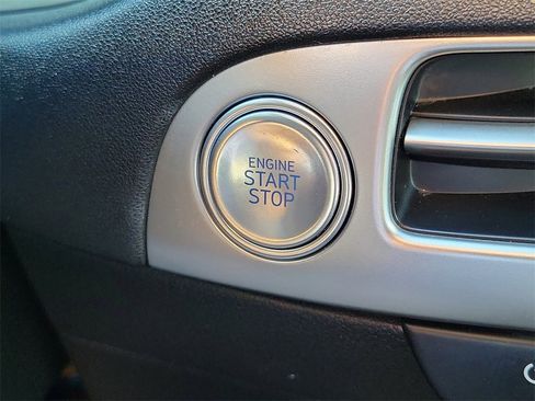 Used 2024 Hyundai Palisade SEL image 11