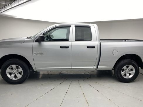 Used 2018 RAM 1500 Express image 2