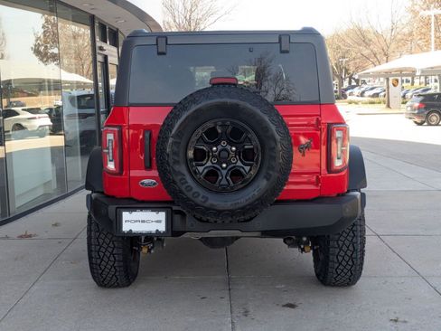 Used 2022 Ford Bronco Wildtrak image 10