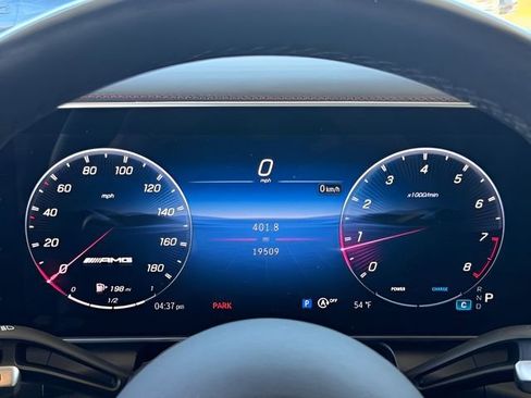 Used 2025 Mercedes-Benz GLC 43 AMG 4MATIC image 20