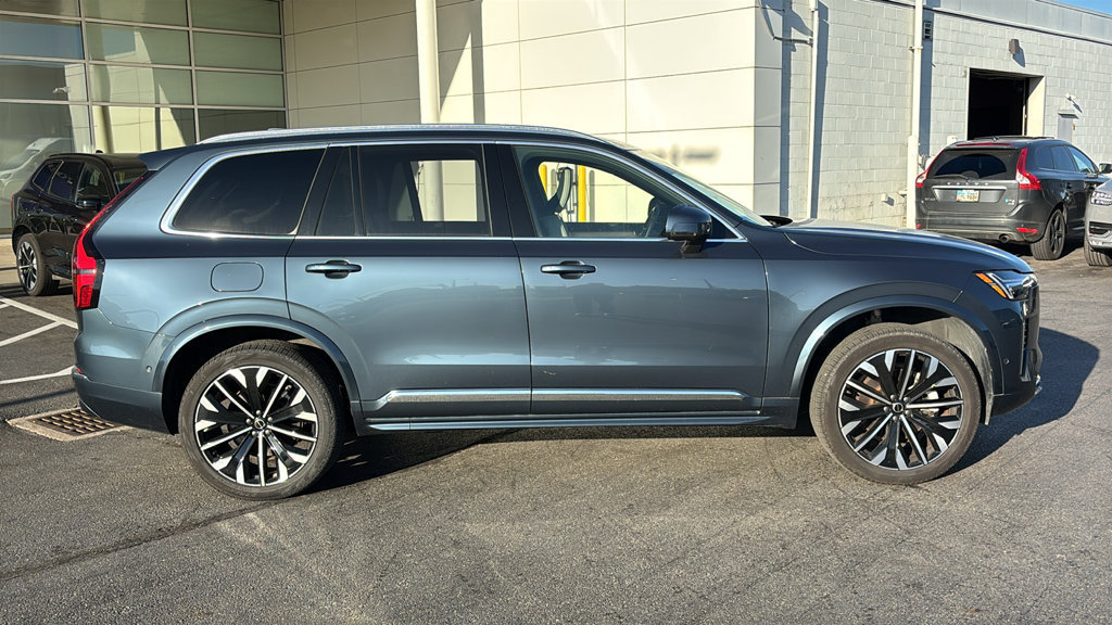 Certified 2026 Volvo XC90 B6 Plus AWD/4WD image 27
