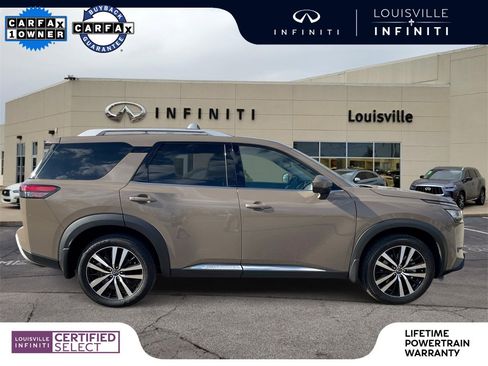 Used 2024 Nissan Pathfinder Platinum w/ Cargo Package image 1