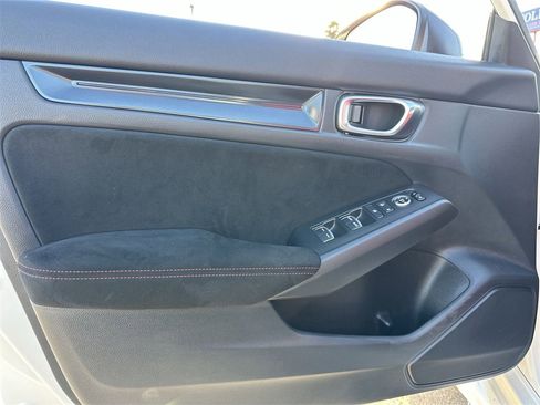 Certified 2025 Honda Civic Type R image 21