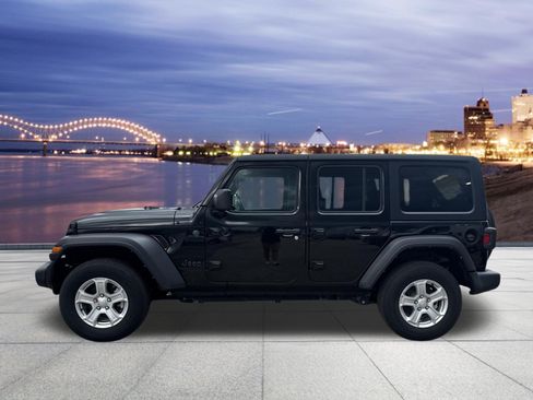 Used 2022 Jeep Wrangler Unlimited Sport AWD/4WD image 2
