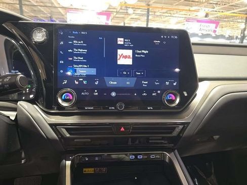 Used 2024 Lexus TX 350 AWD w/ Technology Package image 6
