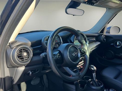 Used 2019 MINI Cooper S image 12