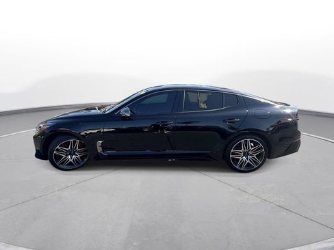 Used 2022 Kia Stinger GT1 AWD/4WD image 9