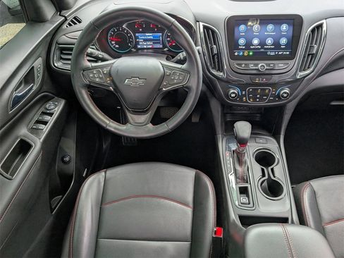 Used 2023 Chevrolet Equinox RS w/ RS Leather Package image 10