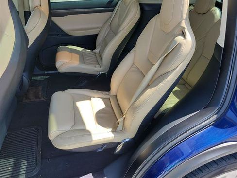 Used 2017 Tesla Model X 90D AWD/4WD image 13