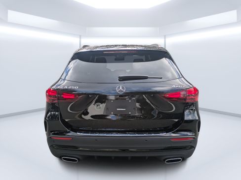 New 2026 Mercedes-Benz GLA 250 4MATIC image 4