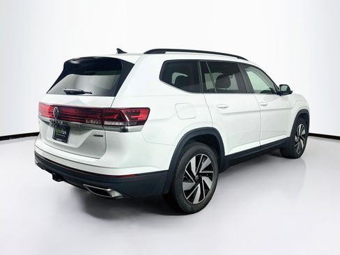 Used 2025 Volkswagen Atlas SE AWD/4WD image 9