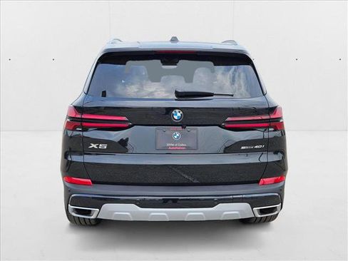 Used 2026 BMW X5 sDrive40i image 7
