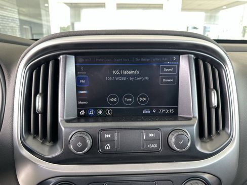 Used 2022 Chevrolet Colorado LT w/ LT Convenience Package RWD image 13