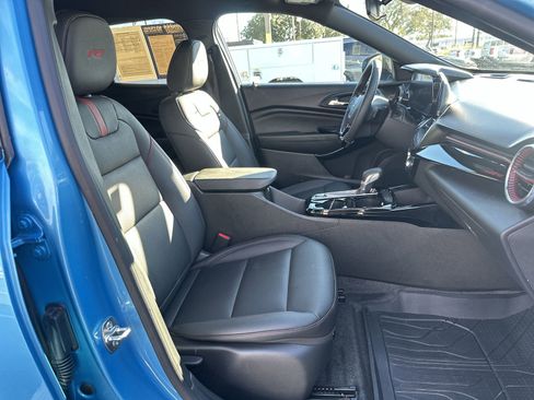Certified 2025 Chevrolet Trax RS image 22