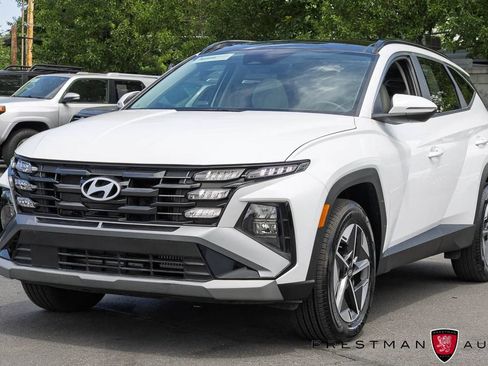Used 2025 Hyundai Tucson SEL AWD/4WD image 13