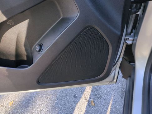 Used 2022 Chevrolet Equinox LT image 23