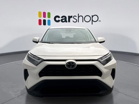 Used 2023 Toyota RAV4 LE AWD/4WD image 8