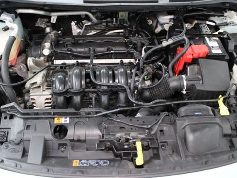 Used 2019 Ford Fiesta SE image 21