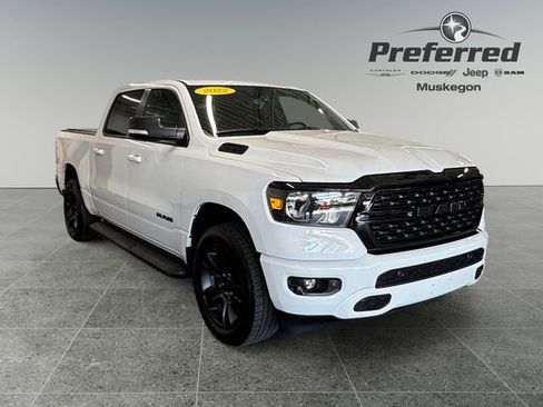 Used 2022 RAM 1500 Big Horn AWD/4WD image 1