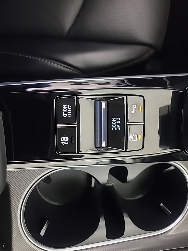 Used 2023 Hyundai Sonata Limited FWD image 39