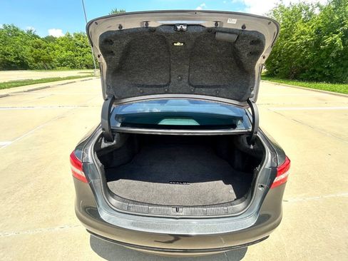 Used 2014 Toyota Avalon XLE Premium FWD image 10