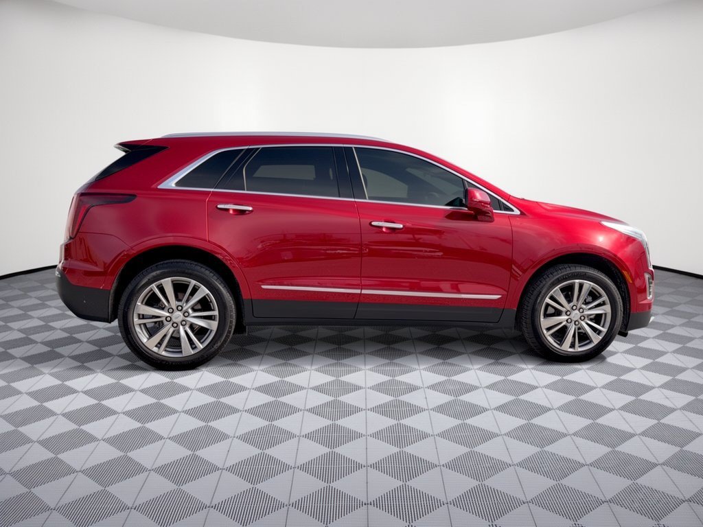 Used 2024 Cadillac XT5 Premium Luxury FWD image 8