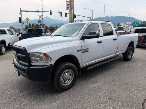 Used 2018 RAM 2500 Tradesman w/ Popular Equipment Group AWD/4WD image 5