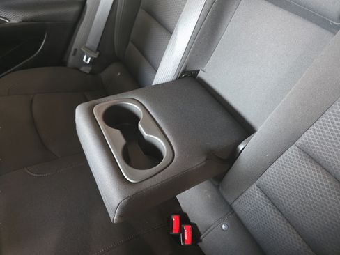 Used 2020 Chevrolet Malibu LT FWD image 28