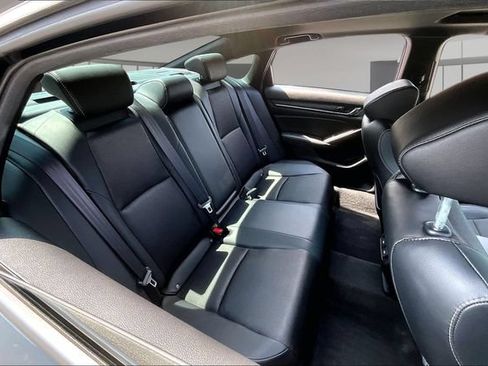 Used 2021 Honda Accord Sport image 23